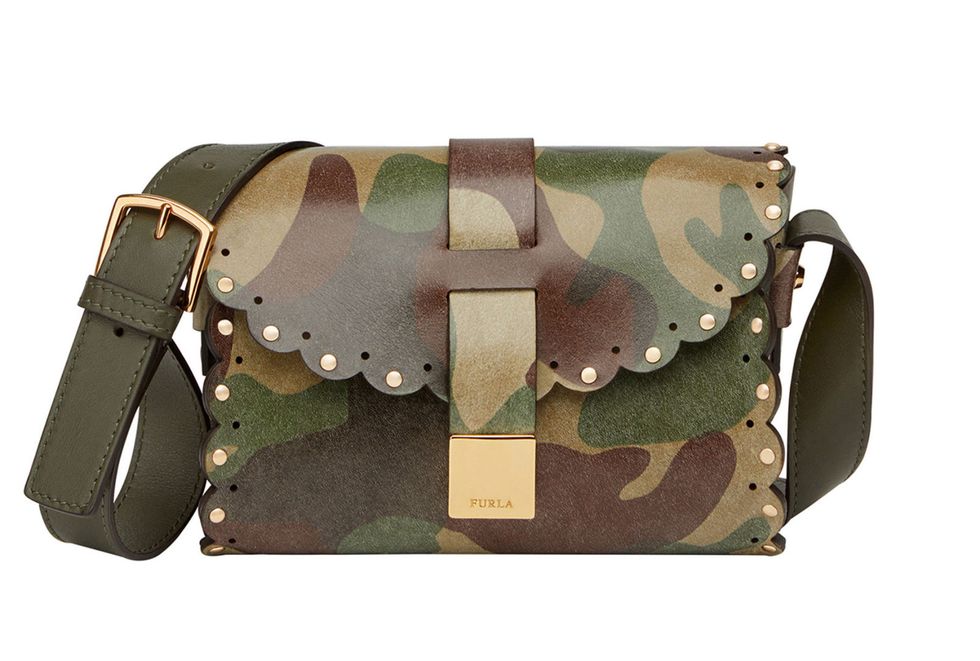 Military camouflage, Camouflage, Brown, Green, Khaki, Tan, Pattern, Beige, Bag, Fawn, 