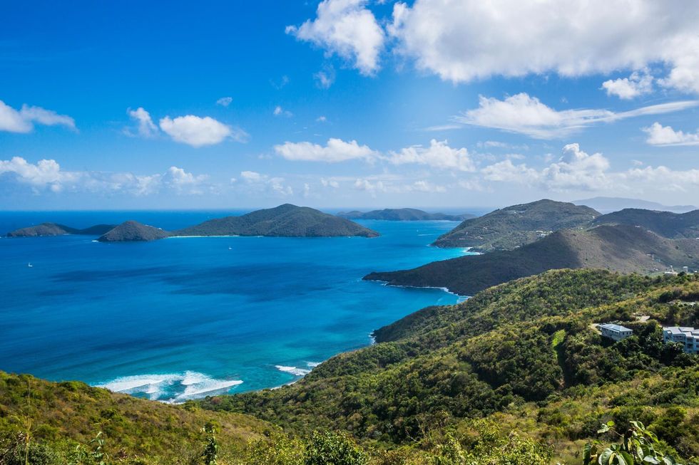 Coastal and oceanic landforms, Natural landscape, Cloud, Coast, Landscape, Ocean, Promontory, Sea, Island, Azure, 