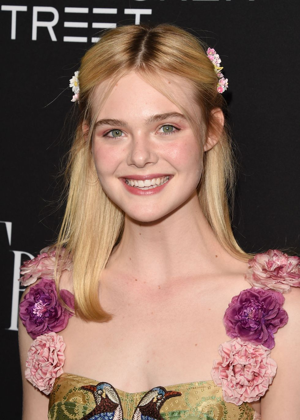 BEVERLY HILLS, CA - OCTOBER 27:  Actress Elle Fanning attends the premiere of Bleecker Street Media's "Trumbo" at Samuel Goldwyn Theater on October 27, 2015 in Beverly Hills, California.  (Photo by Jason Merritt/Getty Images)