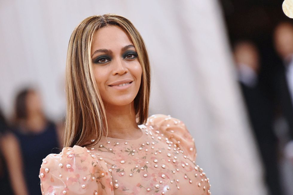 NEW YORK, NY - MAY 02:  Beyonce attends the "Manus x Machina: Fashion In An Age Of Technology" Costume Institute Gala at Metropolitan Museum of Art on May 2, 2016 in New York City.  (Photo by Mike Coppola/Getty Images for People.com)