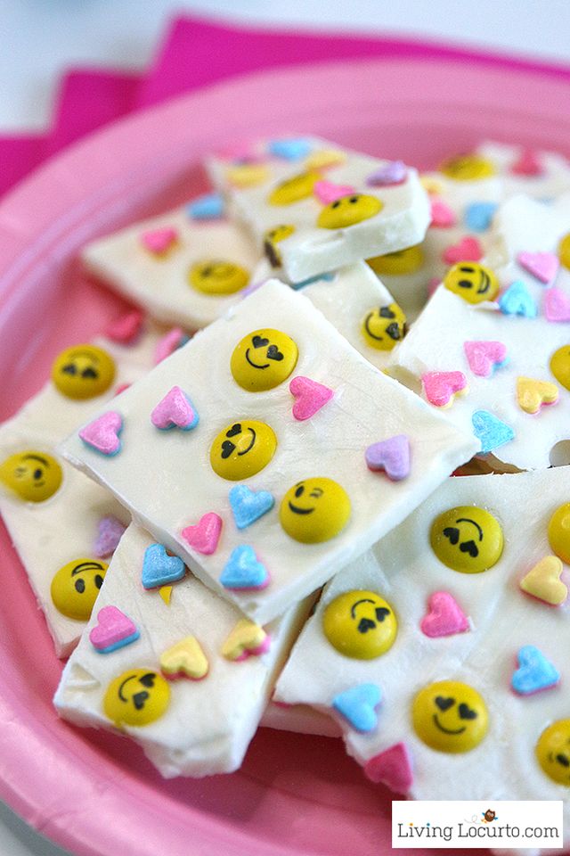 Yellow, Cuisine, Pink, Food, Confectionery, Sweetness, Recipe, Dessert, Snack, Finger food, 