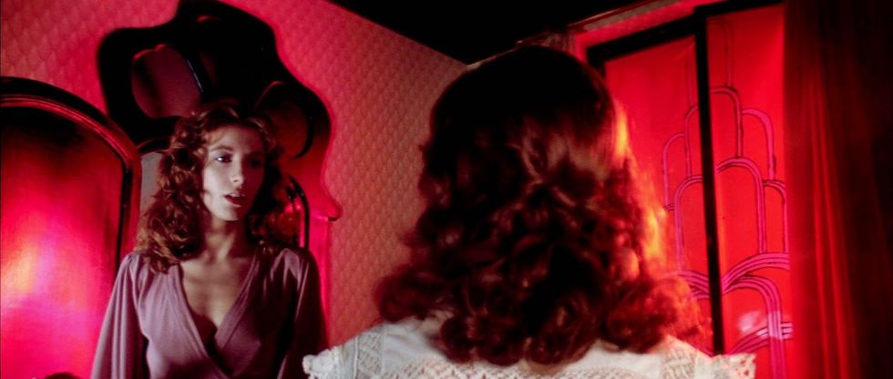 suspiria è un film horror del 1977 diretto dal maestro del cinema di paura Dario Argento