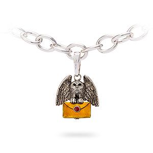 Fashion accessory, Metal, Body jewelry, Grey, Pendant, Chain, Natural material, Silver, Wing, Symbol, 