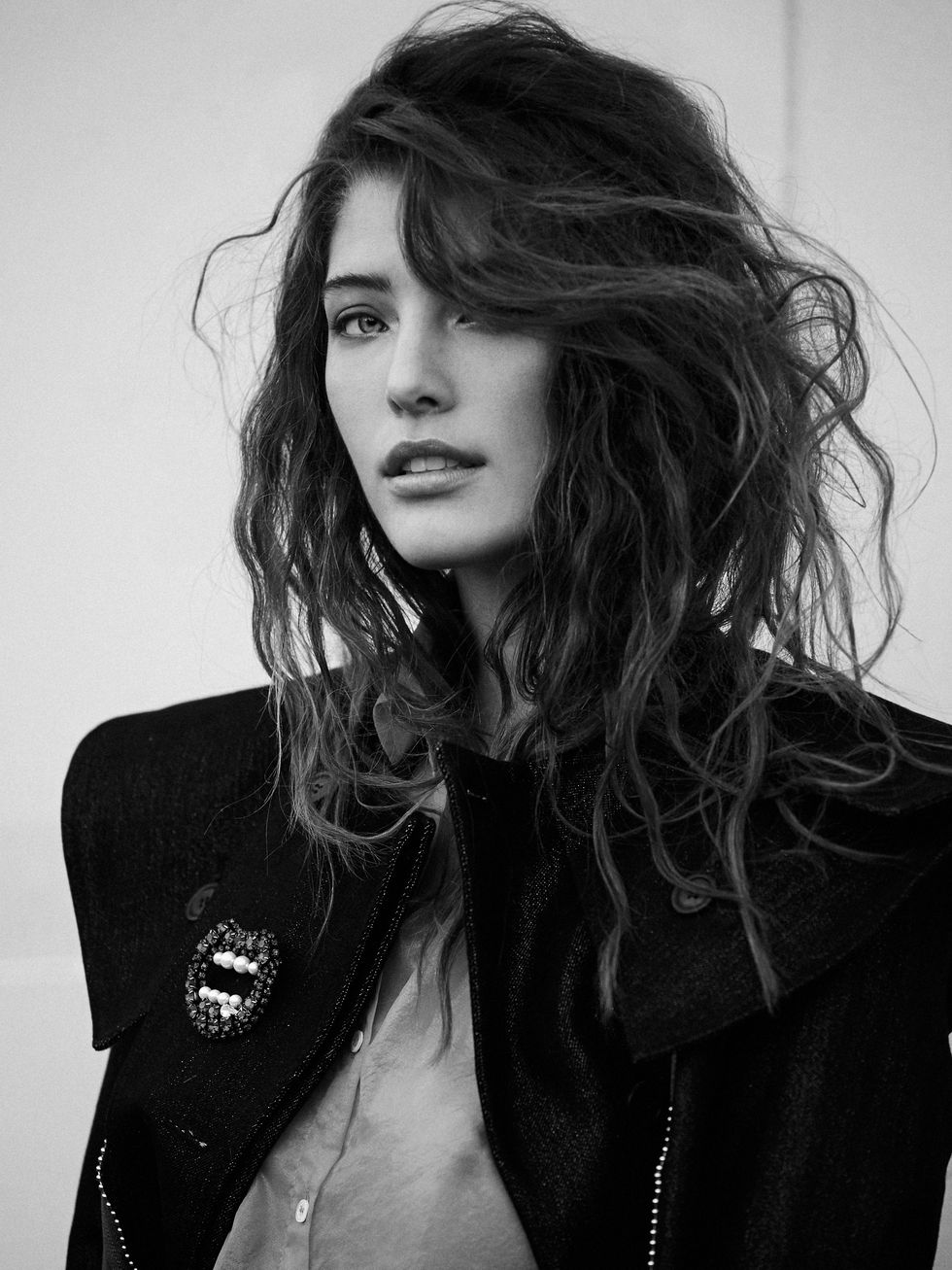 Hair, Face, Black, White, Hairstyle, Model, Beauty, Long hair, Lip, Black-and-white, 