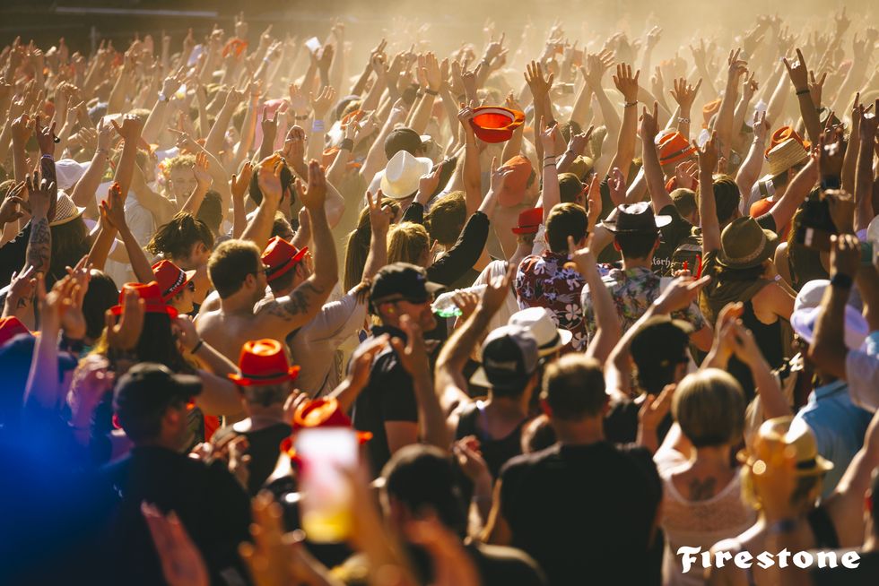 Crowd, People, Event, Fun, Party, Cheering, Audience, Leisure, Nightclub, Festival, 