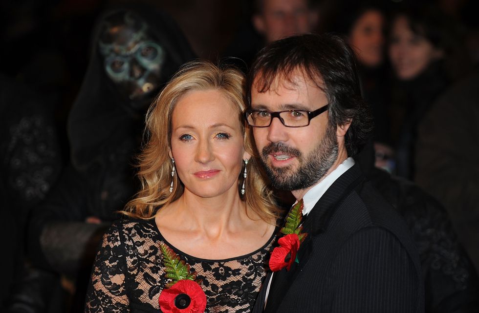 LONDON, ENGLAND - NOVEMBER 11: JK Rowling nd husband Neil Murray attend the world premiere of Harry Potter and The Deathly Hallows at Odeon Leicester Square on November 11, 2010 in London, England.  (Photo by Ferdaus Shamim/WireImage)