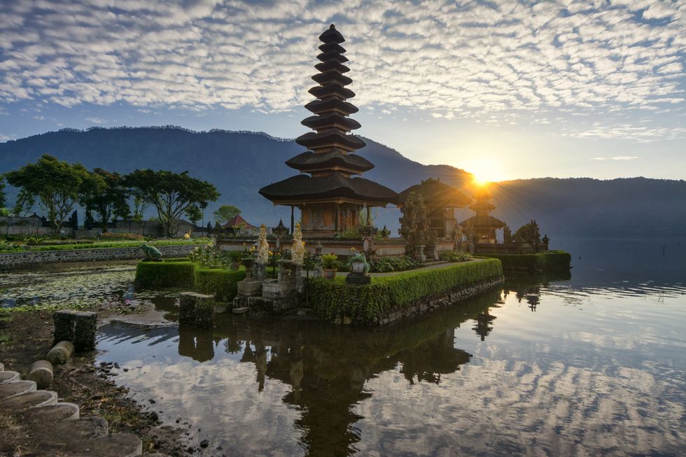 Nature, Reflection, Sky, Landmark, Natural landscape, Pagoda, Morning, Lake, Architecture, Tree, 