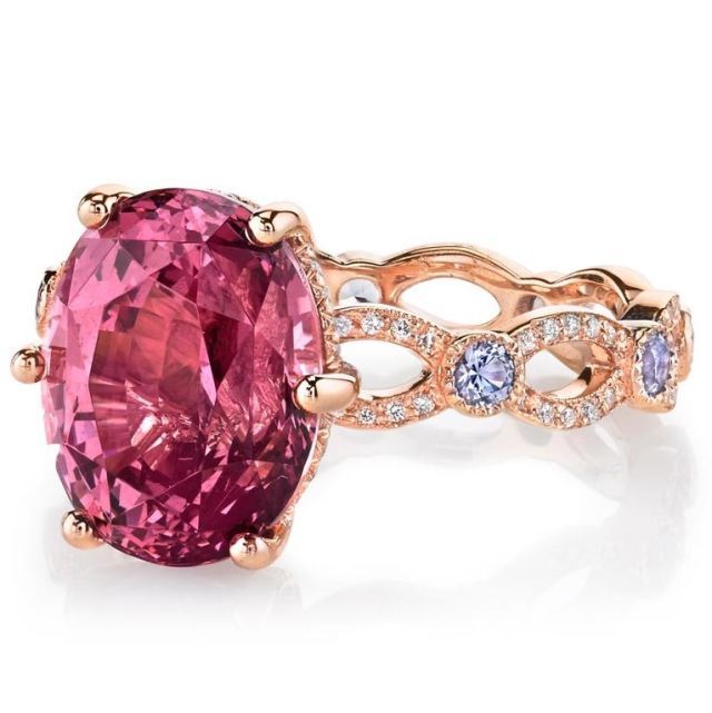 Jewellery, Fashion accessory, Gemstone, Amethyst, Body jewelry, Ring, Purple, Engagement ring, Diamond, Pink, 