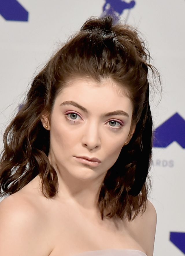 INGLEWOOD, CA - AUGUST 27:  Lorde attends the 2017 MTV Video Music Awards at The Forum on August 27, 2017 in Inglewood, California.  (Photo by David Crotty/Patrick McMullan via Getty Images)