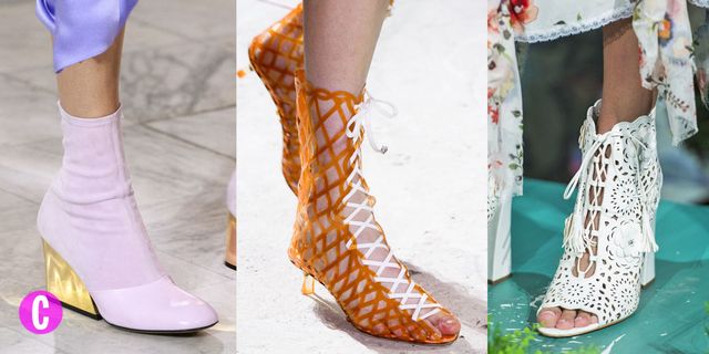 Sfilano sulle passerelle più importanti del mondo le scarpe di moda della prossima primavera estate 2018: guardale tutte senza fare pause e scopri quali sono i modelli per cui potresti davvero perdere la testa