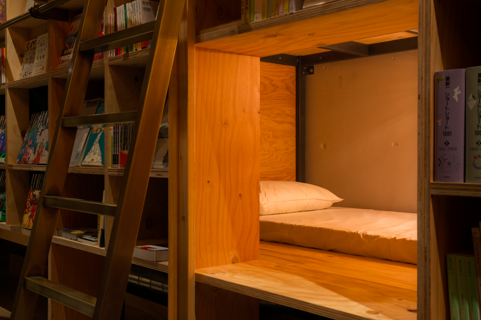 book and bed tokyo ベッド