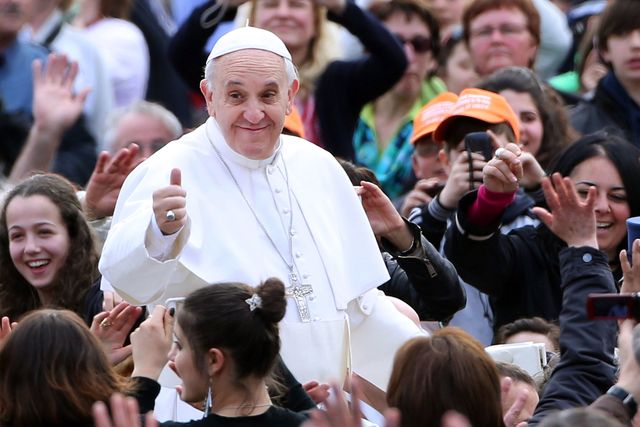 smiling pope and people