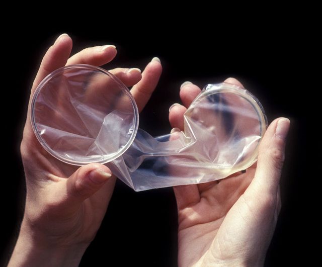 「女性用コンドーム」を使ってセックスすると、どうなる？