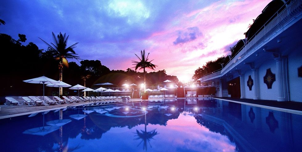 Reflection, Swimming pool, Resort, Dusk, Arecales, Resort town, Evening, Reflecting pool, Majorelle blue, Sunset, 