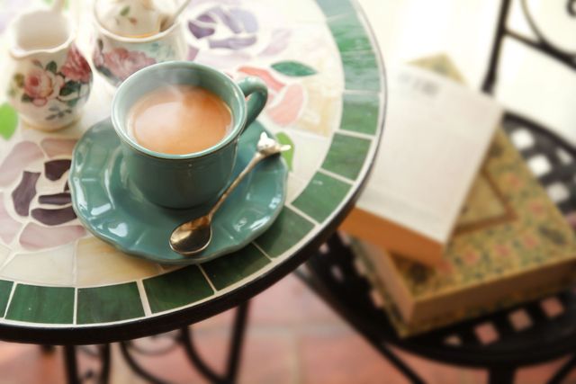 イギリスの知識人が教える、「紅茶とお湯」の正しい関係