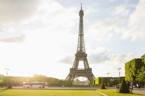 パリの名所 エッフェル塔の中に 秘密のアパート が パリの名所 エッフェル塔の中に 秘密のアパート が