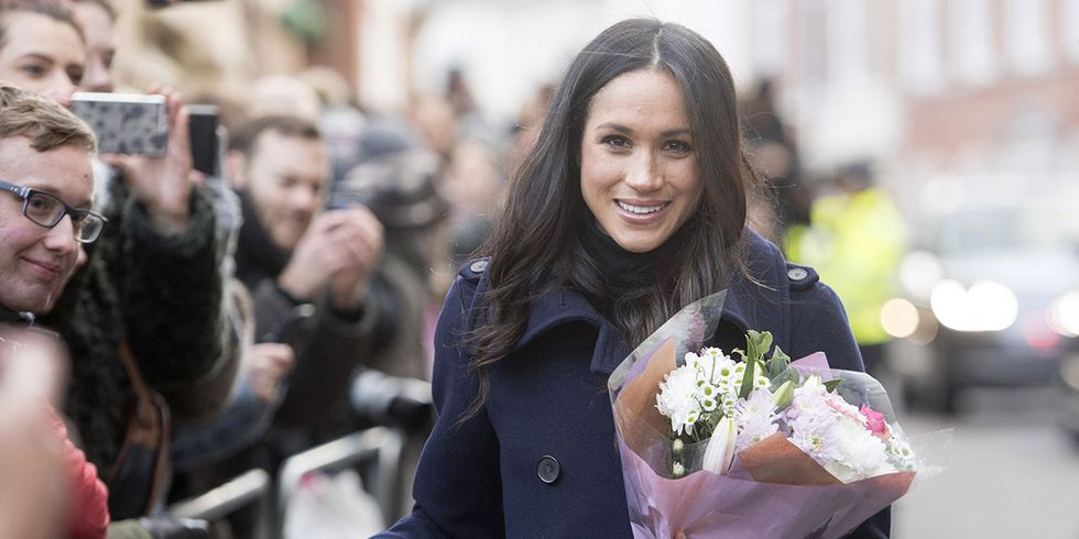 <p>ヘンリー王子との<a href="http://www.cosmopolitan-jp.com/entertainment/celebrity/news/a6924/prince-harry-meghan-markle-proposal-story-171128-hns/" target="_blank" data-tracking-id="recirc-text-link">婚約</a>で話題に。<span class="redactor-invisible-space" data-verified="redactor" data-redactor-tag="span" data-redactor-class="redactor-invisible-space"></span></p>
