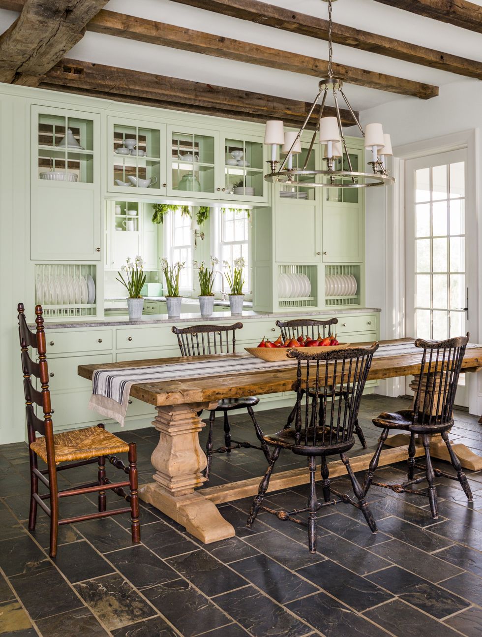 Decorating A Country Kitchen Table - Leadersrooms