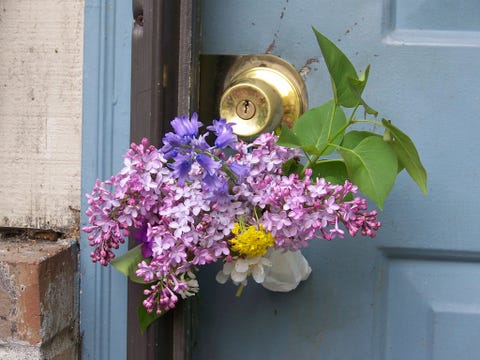 Do You Remember May Basket Day? - May Day Spring Traditions