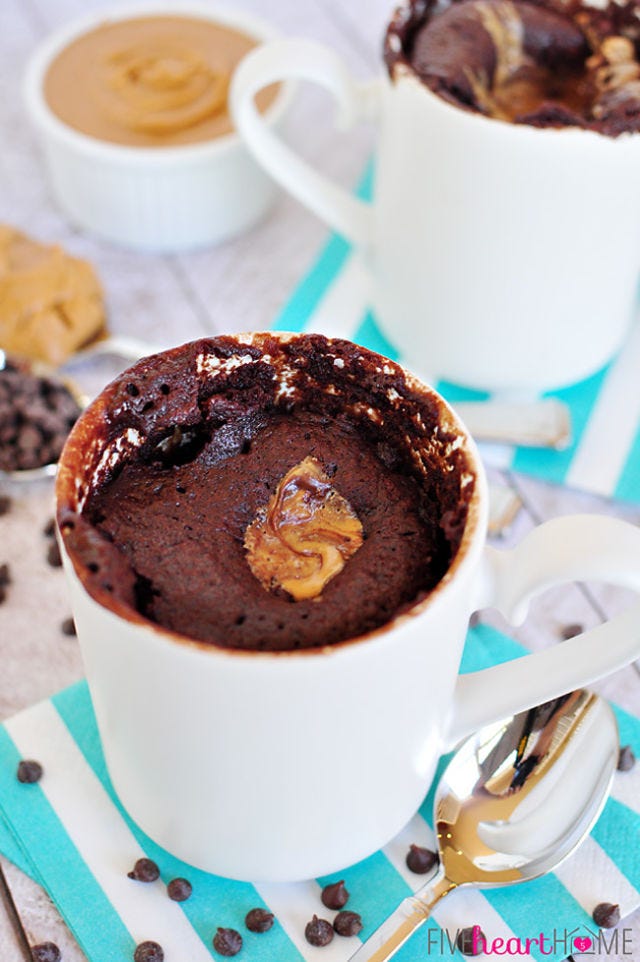 20 Easy Mug Cake Recipes - Microwave Desserts in a Mug