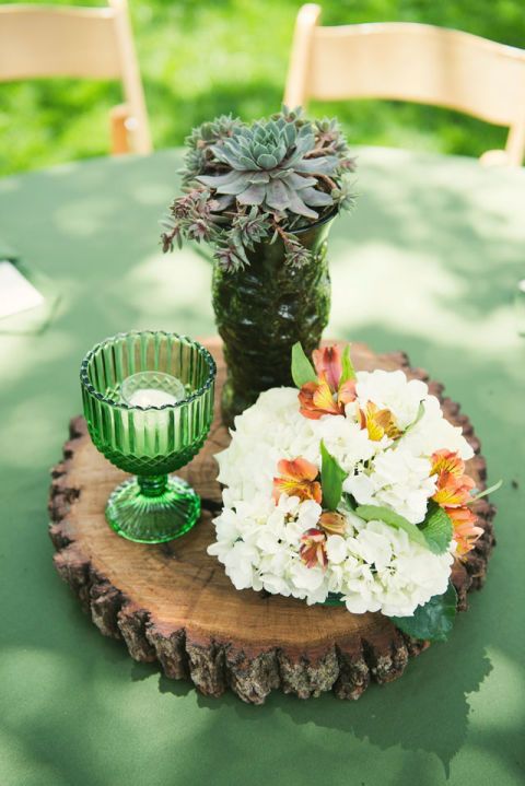 Green, Flower, Plant, Grass, Table, Floristry, Wedding ceremony supply, Centrepiece, Floral design, Vascular plant, 