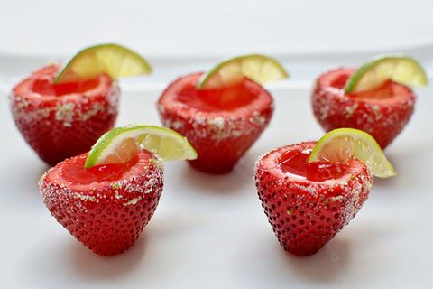 Food, Fruit, Natural foods, Produce, Sweetness, Red, White, Strawberry, Accessory fruit, Carmine, 