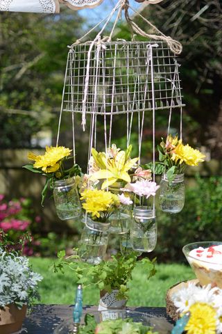 Yellow, Flower, Petal, Flowerpot, Basketball hoop, Bird supply, Cage, Flower Arranging, Floristry, Bouquet, 