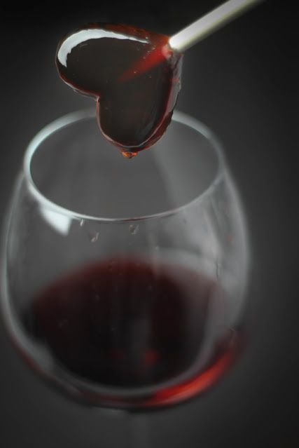 Liquid, Fluid, Glass, Red, Drink, Barware, Red wine, Stemware, Black, Alcoholic beverage, 