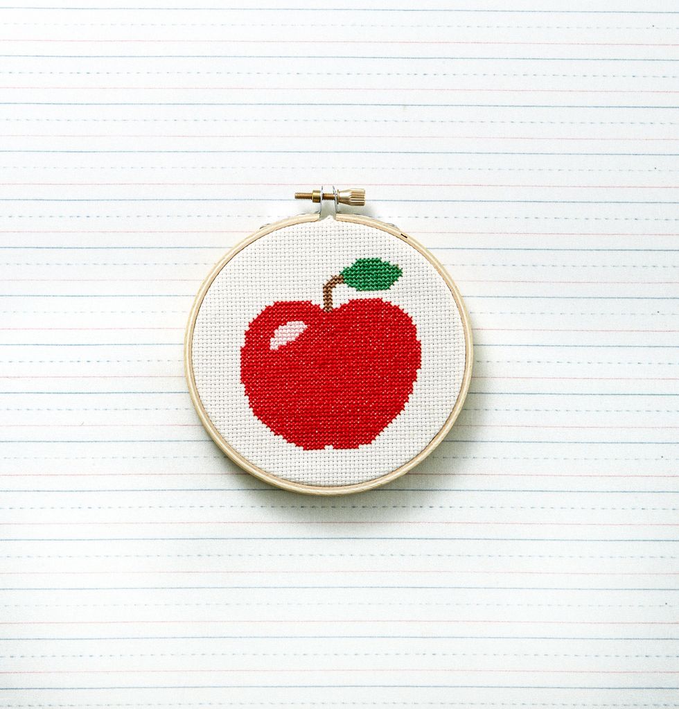 Leaf, Red, Pattern, Carmine, Fruit, Coquelicot, Strawberries, Produce, Circle, Creative arts, 