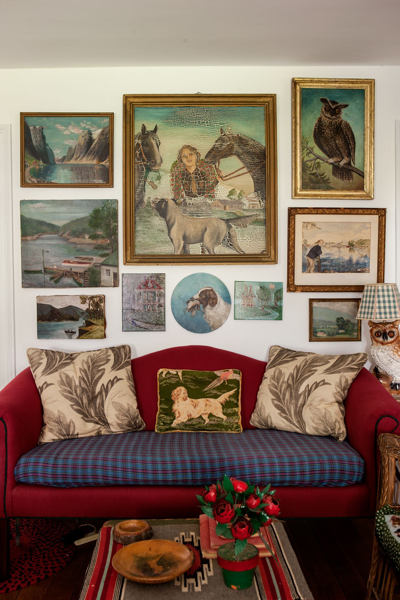 Display Collections How To Decorate With Antiques