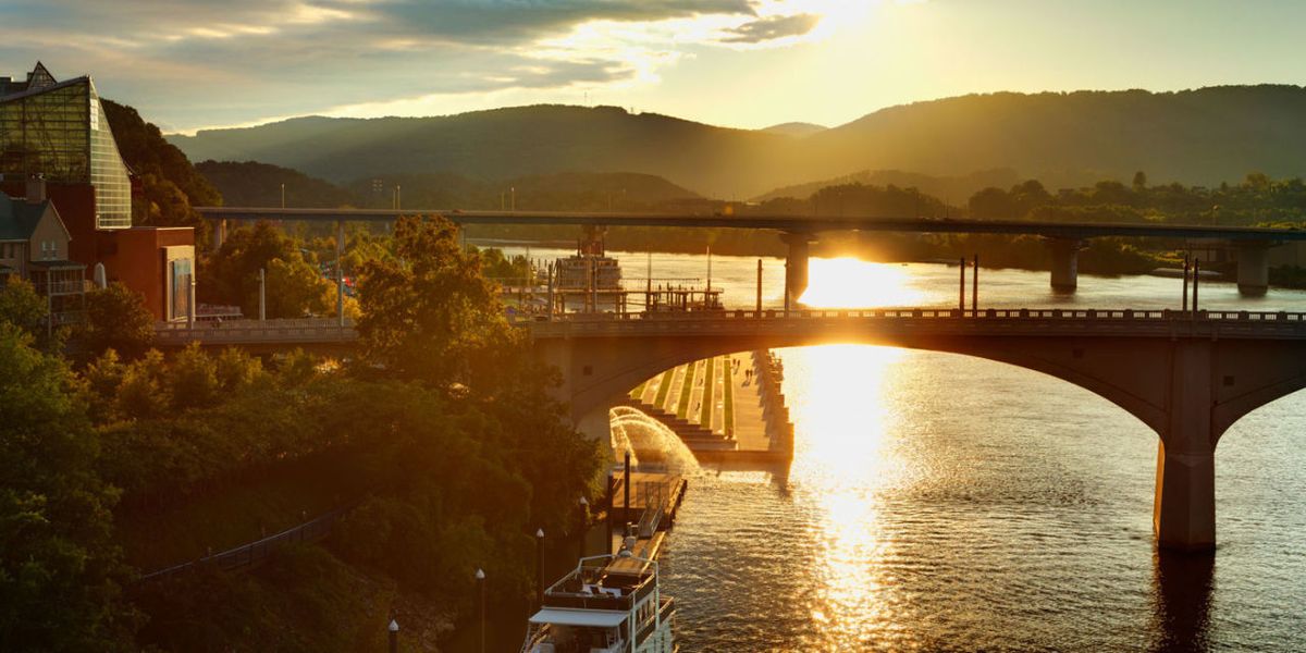 Outside Magazine Best Small Towns - Chattanooga Tennessee