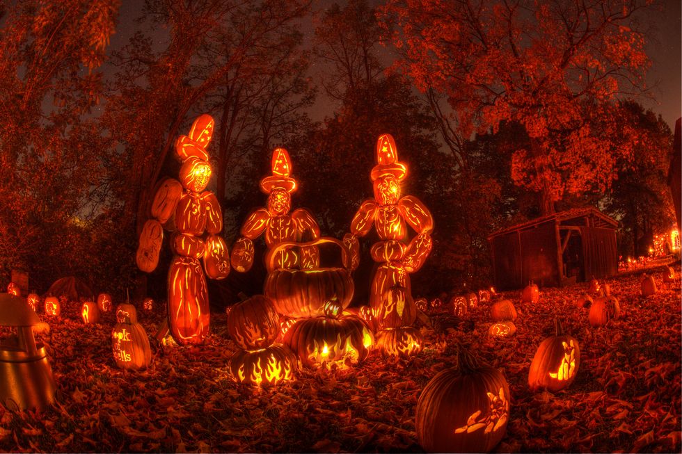 best halloween festivals the great jack-o'-lantern blaze