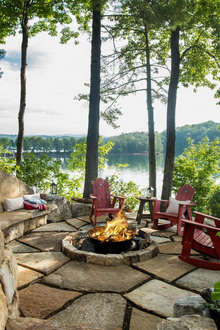 South Carolina Lake House Cabin - Rustic and Timeless Cabin Decorating