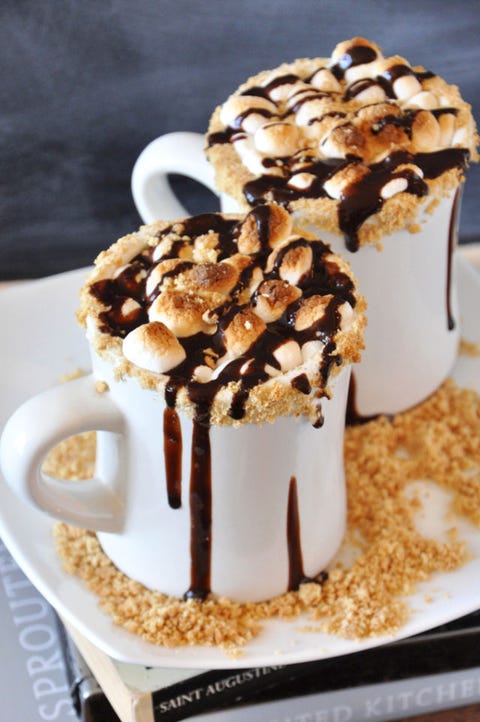 Food, Cuisine, Dish, Dessert, Ingredient, Frozen dessert, Baked goods, Marshmallow, Snack, American food, 