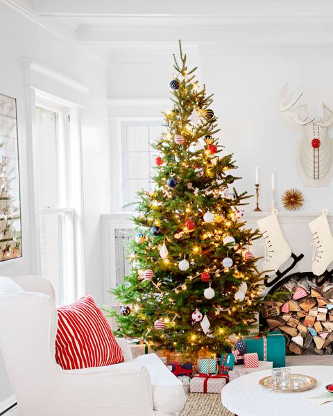 Jennaea Denhardt White Tudor Home - White Christmas Decorating Ideas