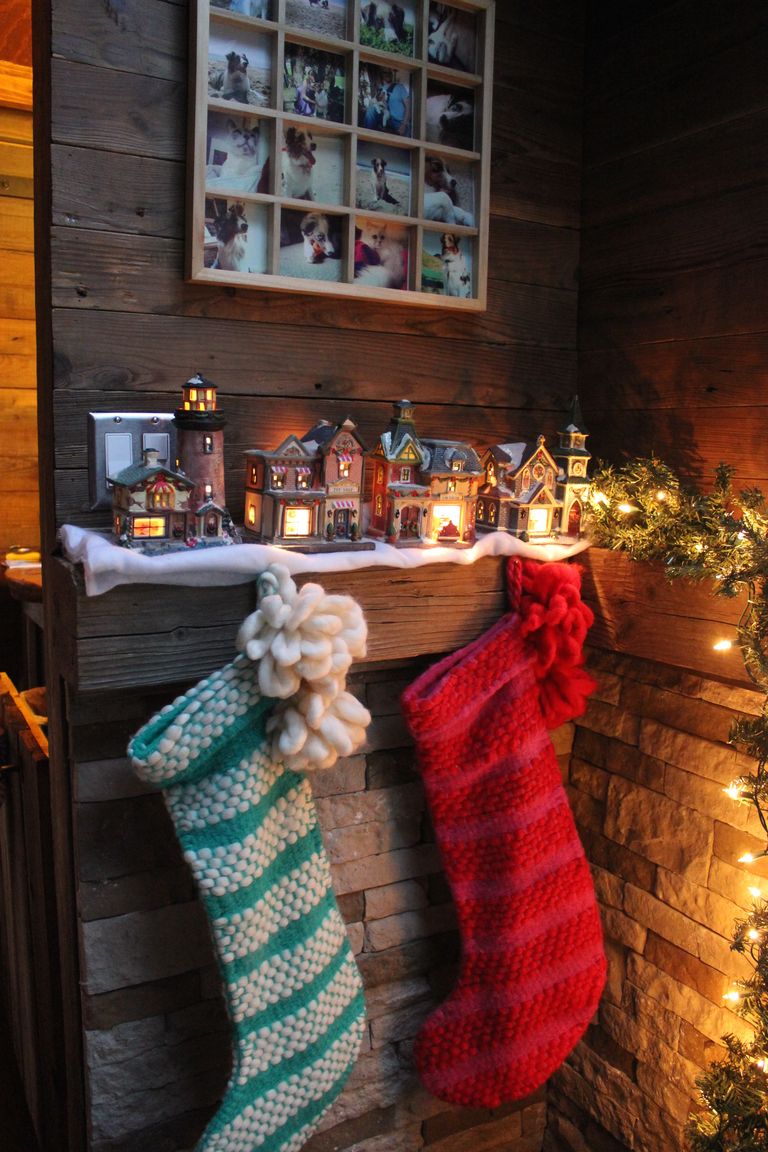 16 Small Space Christmas Decorating Ideas Tiny House Christmas