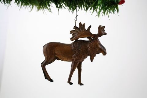 Elk, Deer, Antler, Reindeer, Moose, Horn, Terrestrial animal, Art, Liver, Barren ground Caribou, 