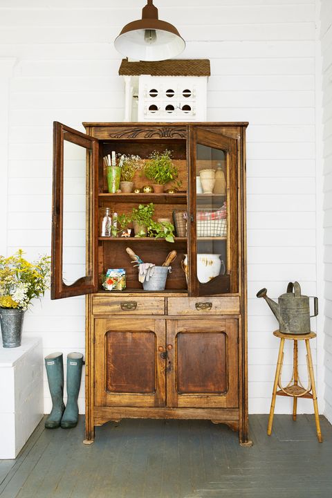 wood, flowerpot, hardwood, houseplant, wood stain, hutch, china cabinet, cabinetry, stool,