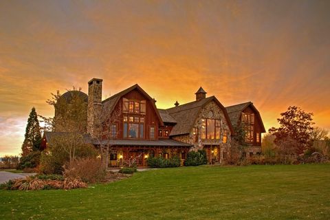 This Extraordinary Barn Mansion Will Make You Want to Pack 