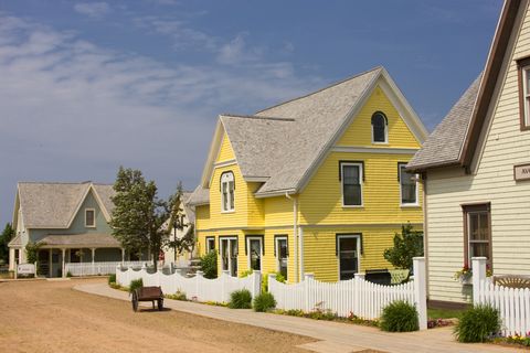 Beautiful Farms on Prince Edward Island, Canada — Real Life Green ...