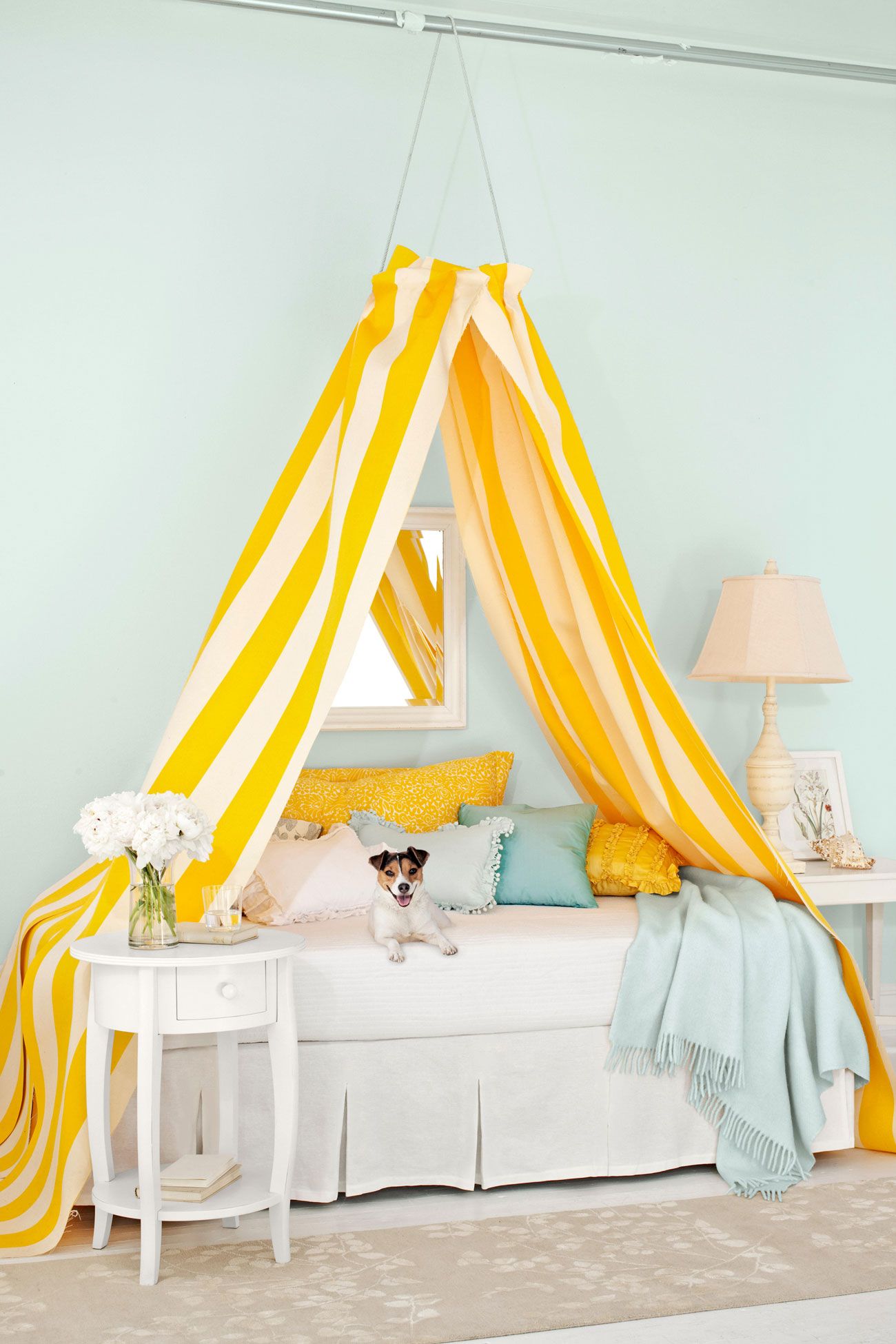 diy canopy for little girl bed