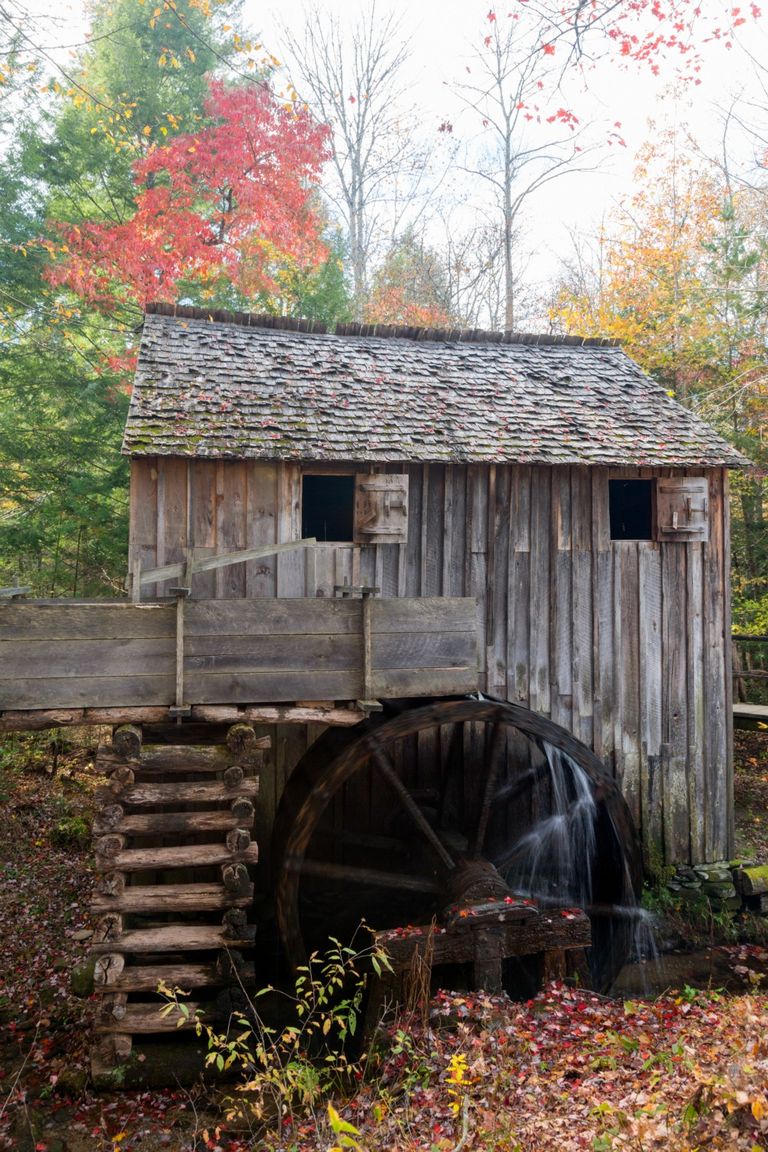 25-of-the-most-beautiful-old-grist-mills-in-america-national-state-parks