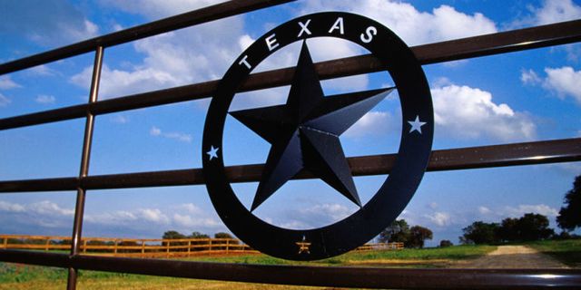 weirdest-laws-in-texas-dumb-laws-in-texas