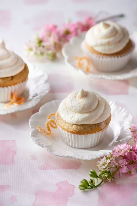 recipe for lady grey cupcakes with orange zest frosting