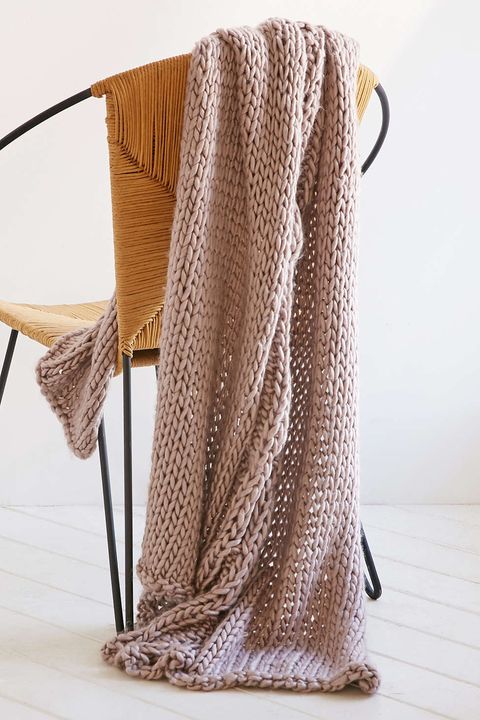 15 Cozy Throw Blankets To Help You Survive The End Of Winter