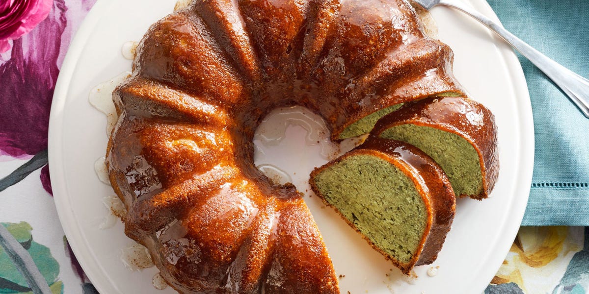 pistachio lemon bundt cake