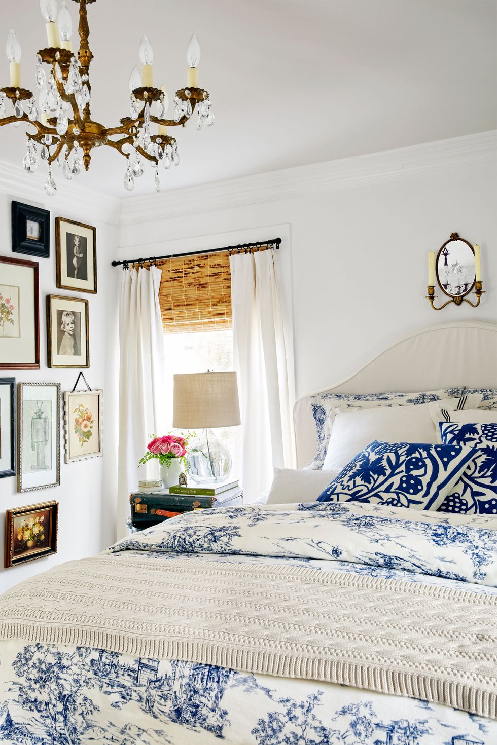 Bedroom, Room, Bed, White, Furniture, Bed sheet, Interior design, Wall, Property, Blue, 