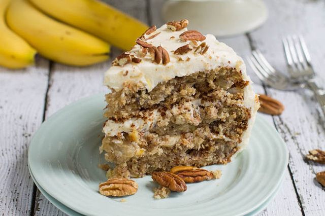 Hummingbird Cake Recipe - How to Make Hummingbird Cake