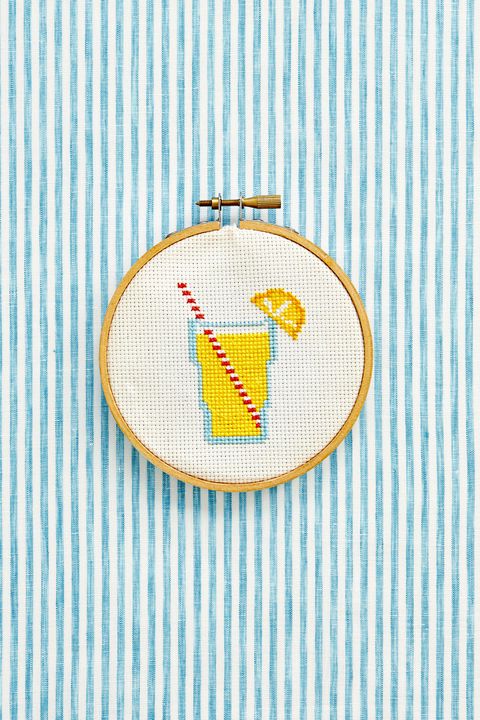 Textile, Embroidery, Pattern, Line, Needlework, Cross-stitch, Creative arts, Circle, Craft, Stitch, 