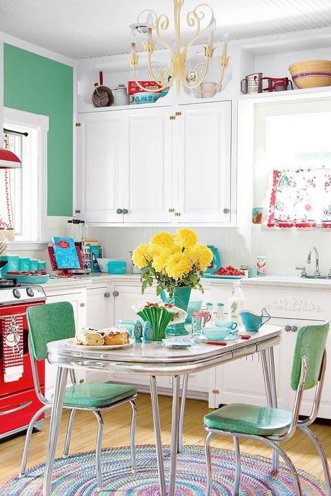 Room, Interior design, Green, Yellow, Furniture, Table, Home, Teal, Interior design, Turquoise, 